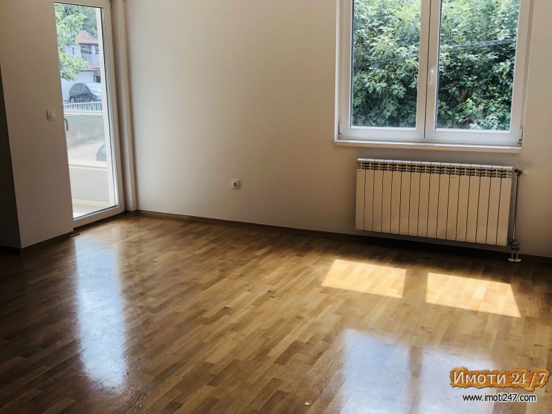 SE PRODAVA STAN NA VODNO