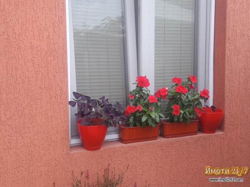 Се издава куќа во Скопје во близина на Нова железничка станица