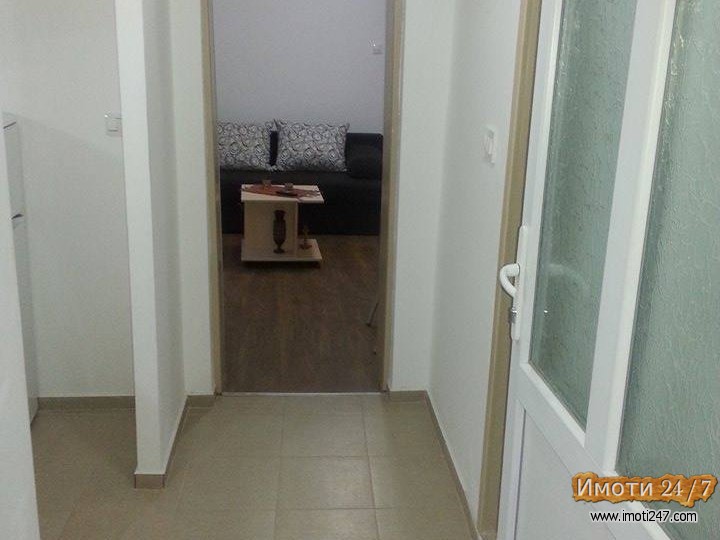 Се издава куќа во Скопје во близина на Нова железничка станица