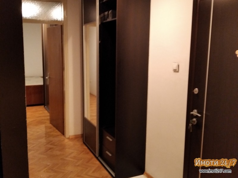 Продавам стан во Ново Лисиче