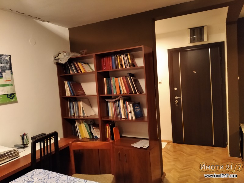 Продавам стан во Ново Лисиче