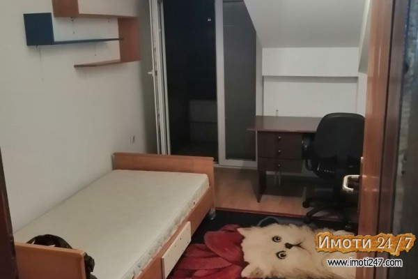 Се издава стан во Центар 