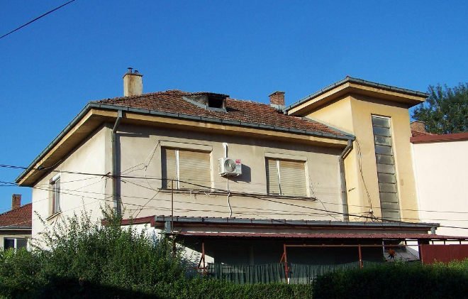 Продавам стан во Нова Колонија