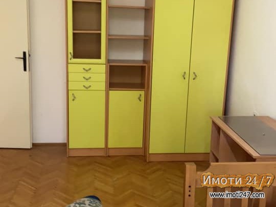 Се издава стан во Карпош  4