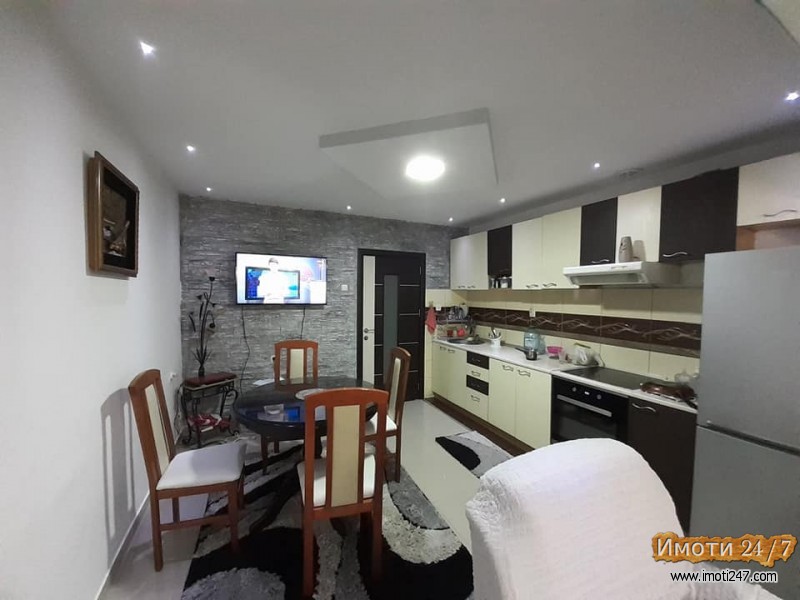 Се продава стан во Топанско Поле