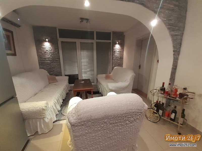 Се продава стан во Топанско Поле