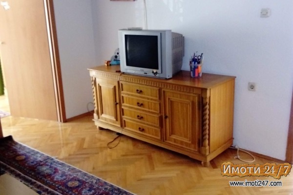 Izdavam stan vo Kavadarci