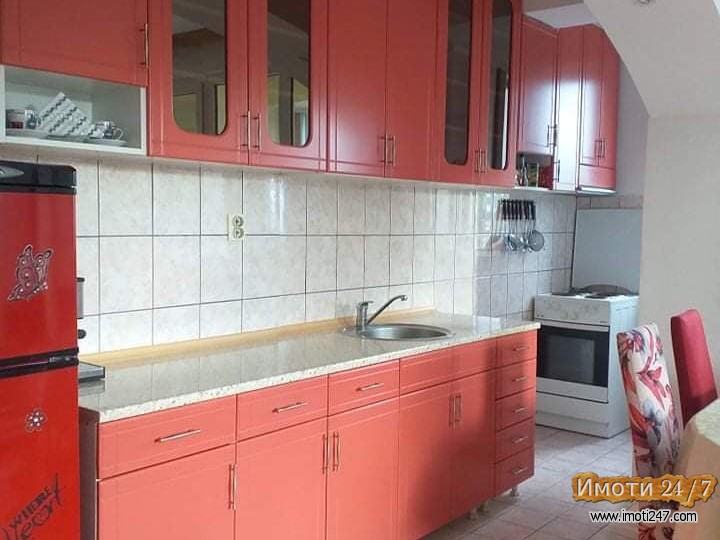 Се продава наместен стан во Автокоманда 