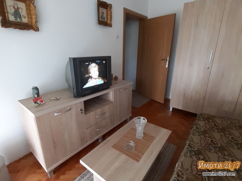 Изнајмувам стан 37м2 во Кисела Вода во близина на стдом Пелагонија