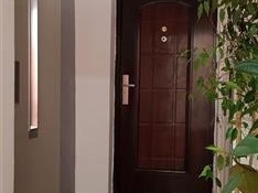 Се продава стан од 94м2 на ул Водњанска
