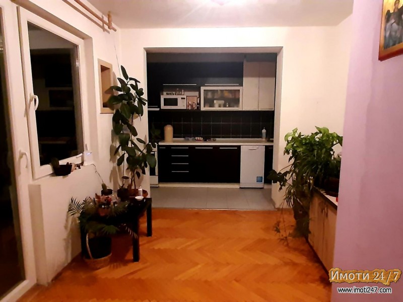 Се продава стан во н Ченто