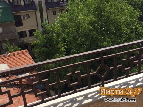 Se iznajmuva stan vo Debar Maalo na odlicna lokacija