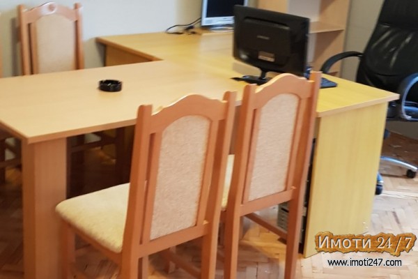 Издавам стан кај три бисери