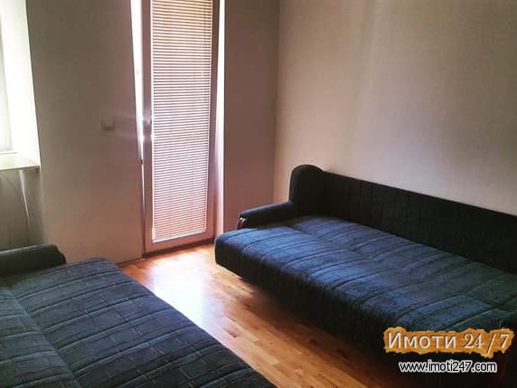 Се издава стан во центар