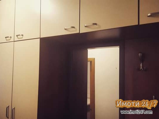 Се издава стан во центар