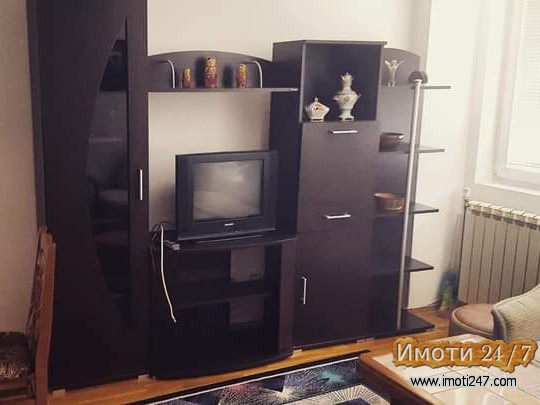 Се издава стан во центар