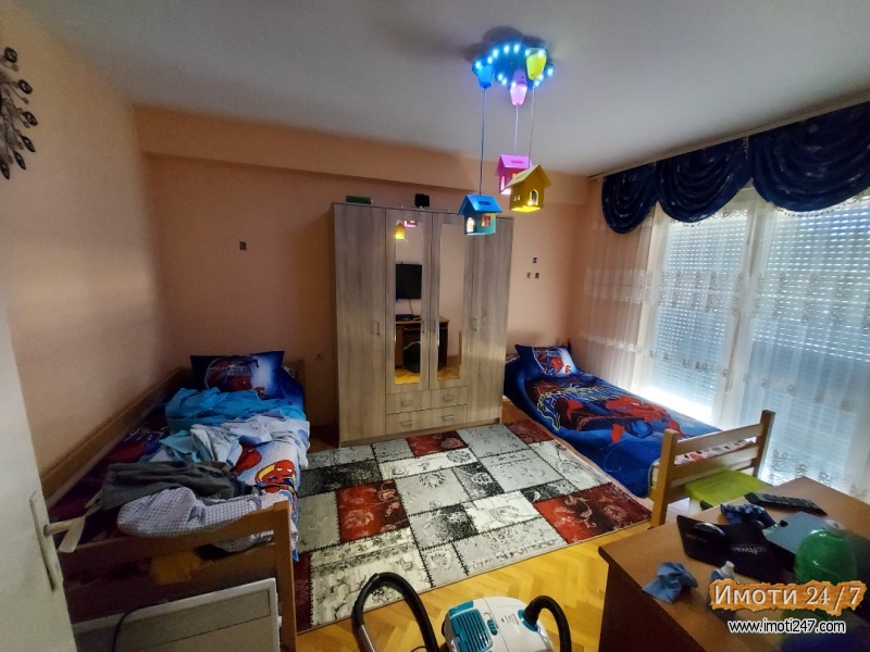 Se prodava stan na bul A Makedonski vo Radovis
