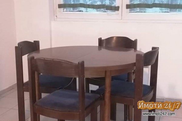 Се издава стан во Карпош 4 