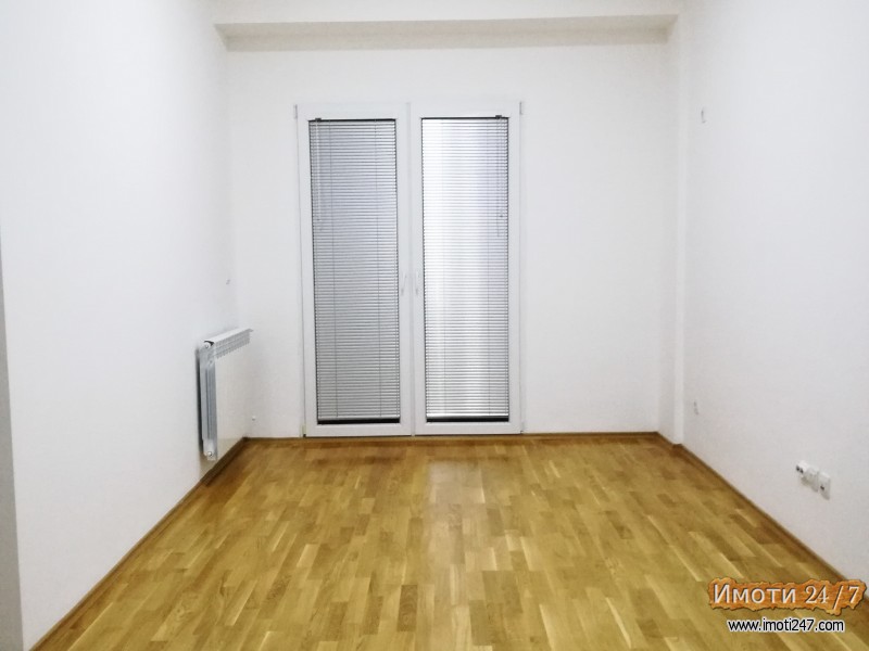   TROSOBEN 62m2 TRI PARKING MESTA CIST IMOTEN LIST STAR AERODROM 
