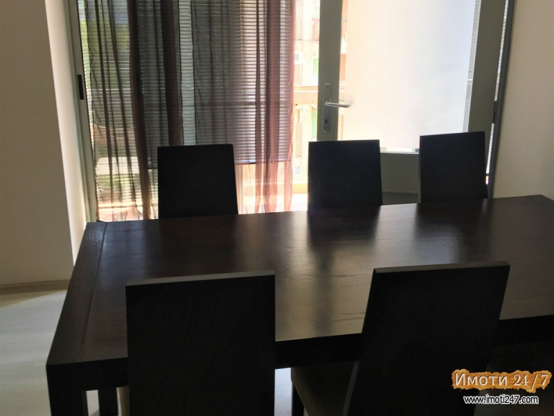 СЕ ИЗНАЈМУВА СТАН ВО КАРПОШ 4