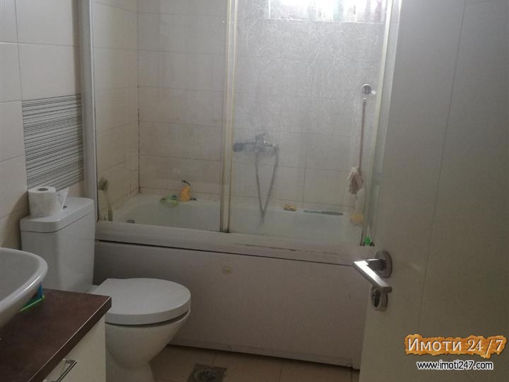 Се издава стан во НЛисиче последна 5ка