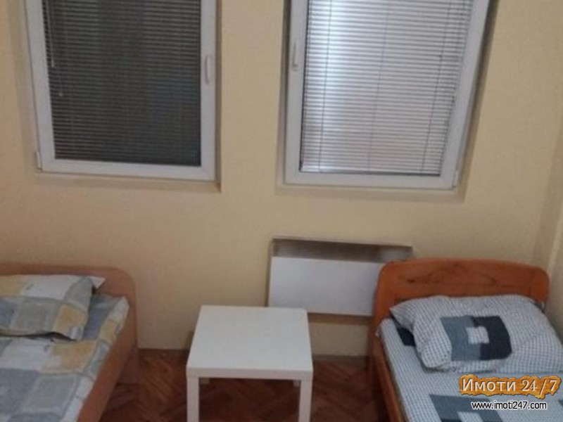 Se izdava stan vo Centar-Skopje