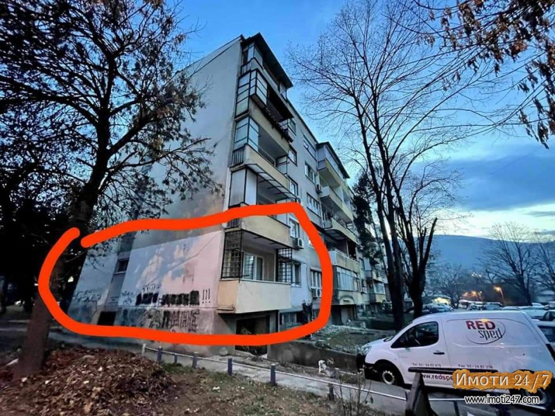 Se prodava stan vo Rasadnik