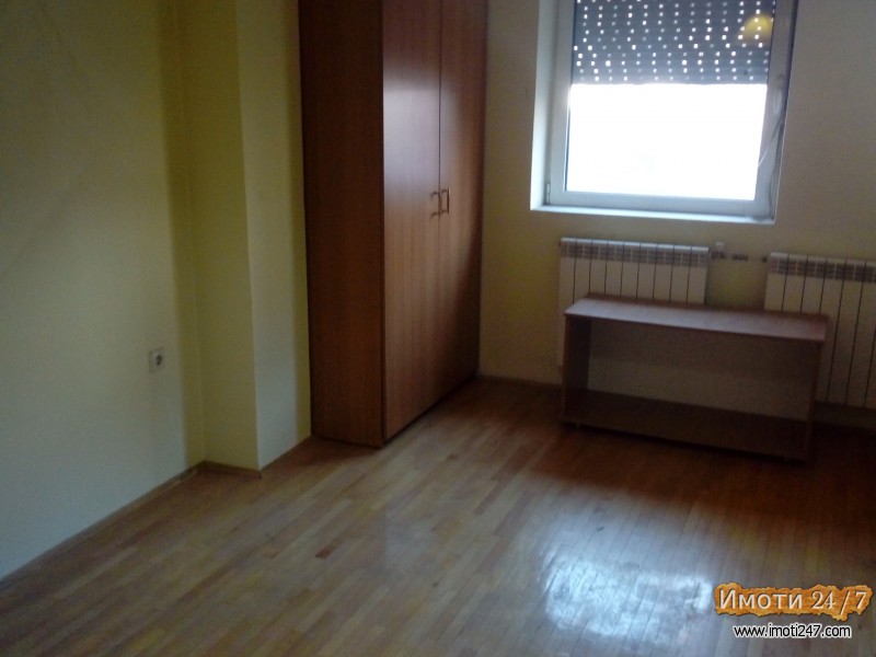 Se izdava ili prodava stan Centar 1