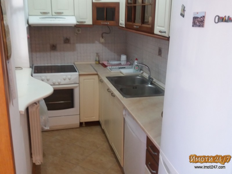 Продавам наместен стан од 75m2 во Карпош 1