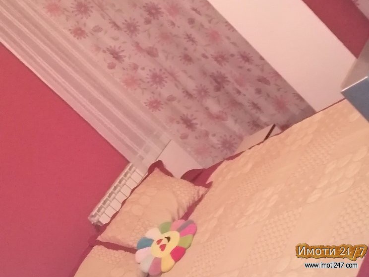 Se prodava stan