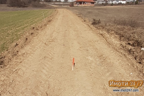 Se prodava plac vo Sopiste 1100 m2