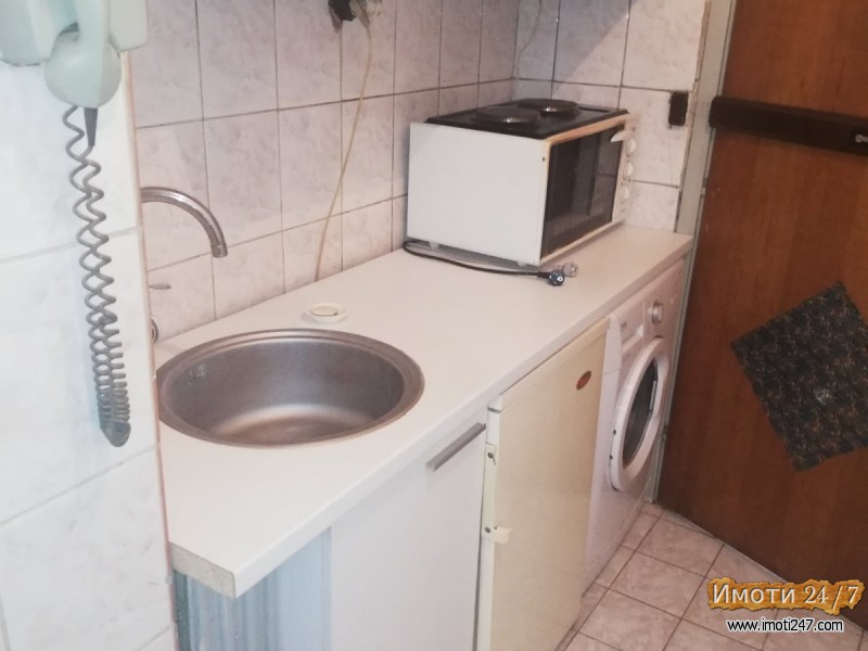 Се издава  гарсоњера  во  строг  центар  на  Скопје