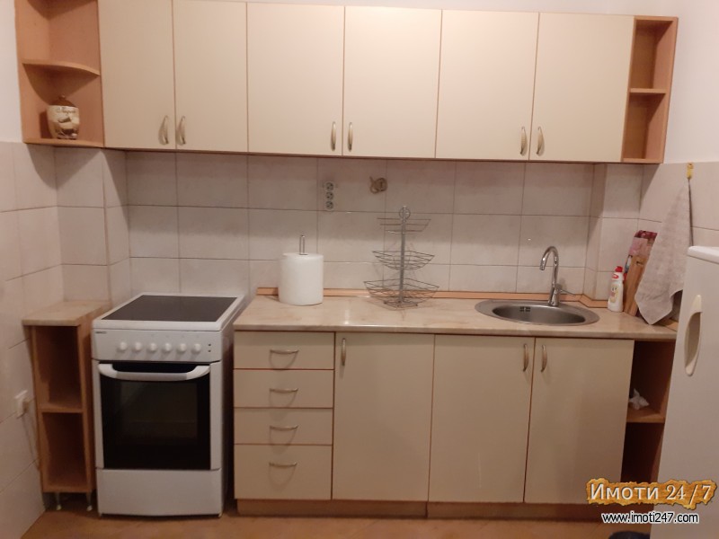 Се издава стан во Центар