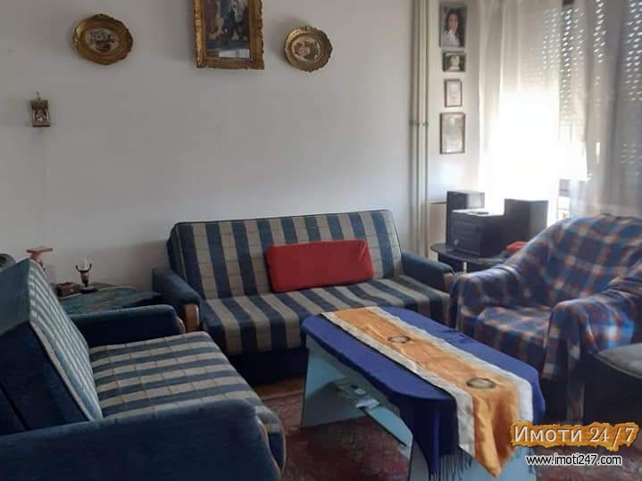 Se prodava stan vo Novo Lisice