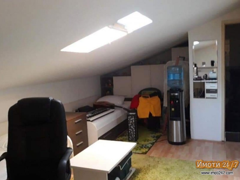 Se prodava stan vo Karpos 1