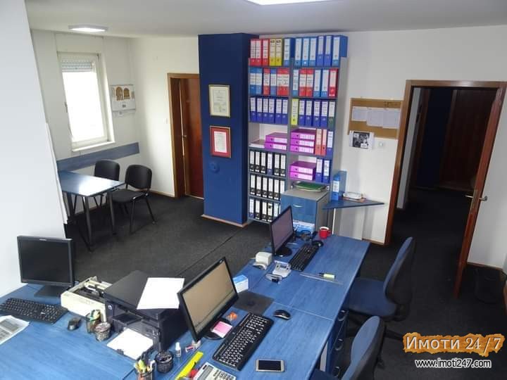 Izdavam opremen kancelariski prostor vo Aerodrom