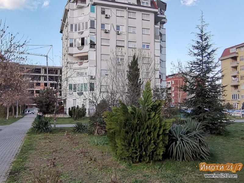 Se izdava garsonjera