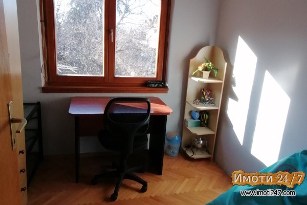 Se izdava stan vo miren del vo Taftalidze 2 