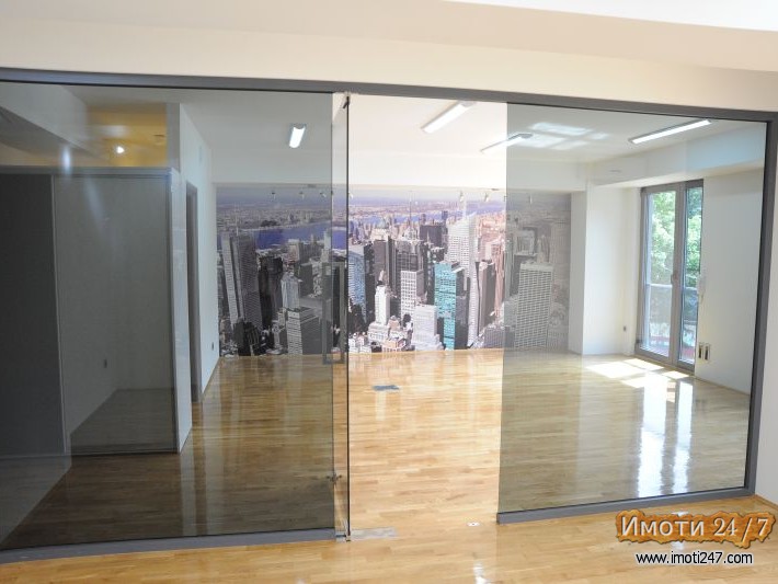 Се издава ЕКСКЛУЗИВЕН ДЕЛОВЕН ПРОСТОР