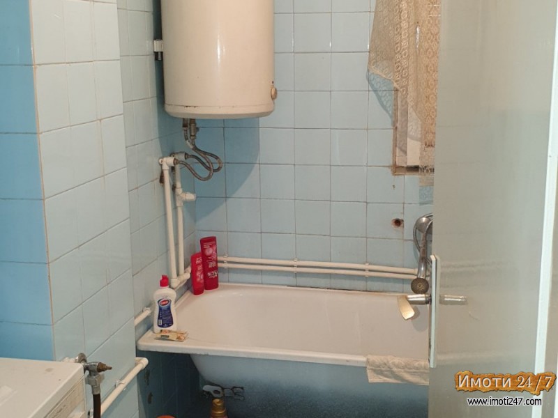 Prodavam stan -trosoben proširen vo Novo Lisiče