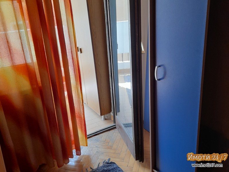 Se izdava namesten stan