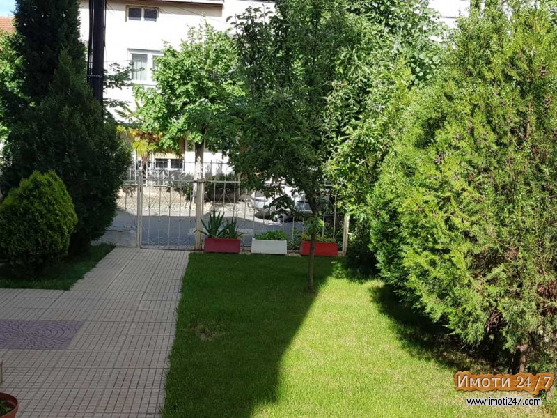 Se prodava celosno namestenarenovirana kuka vo Strumica