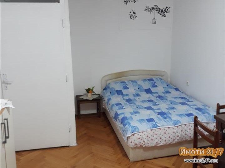IZDAVAM KOMPLETNO NAMESTEN STAN 