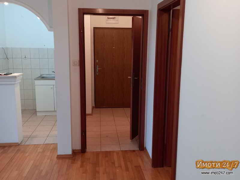 Se izdava garsonjera