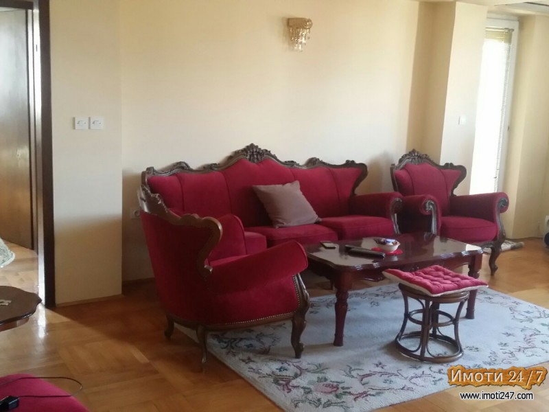 Продажба на трособен стан во Кисела Вода - 71 м2