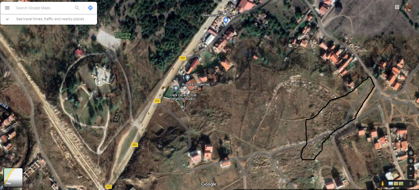 zemjishte podeleno na parceli za prodazhba