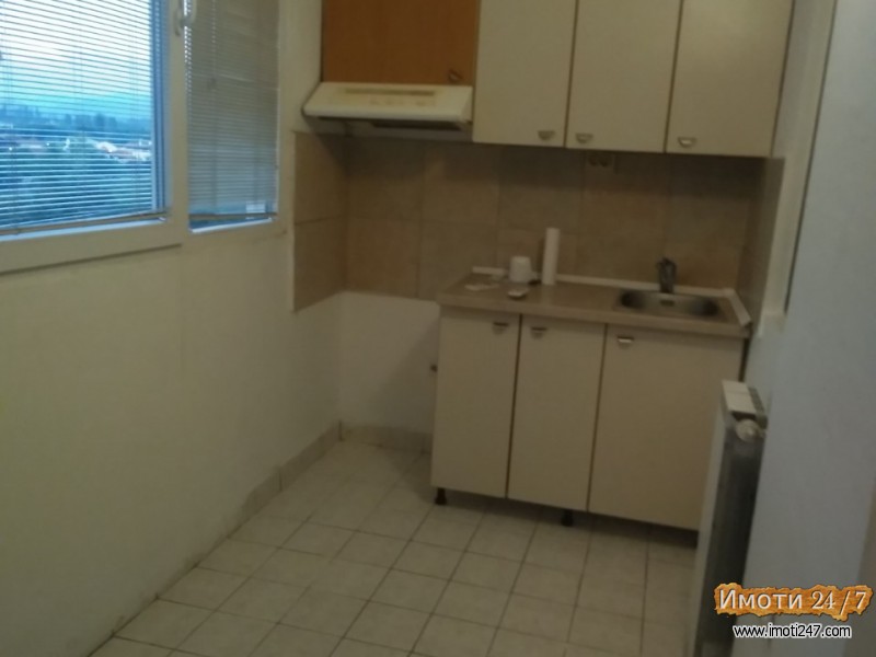 Се издава празен стан во Карпош 4-210еур