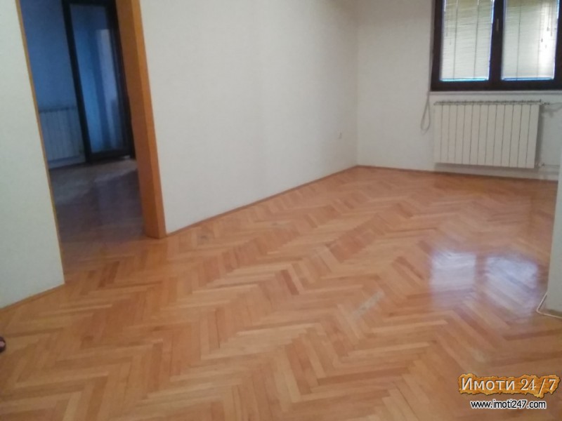 Се издава празен стан во Карпош 4-210еур