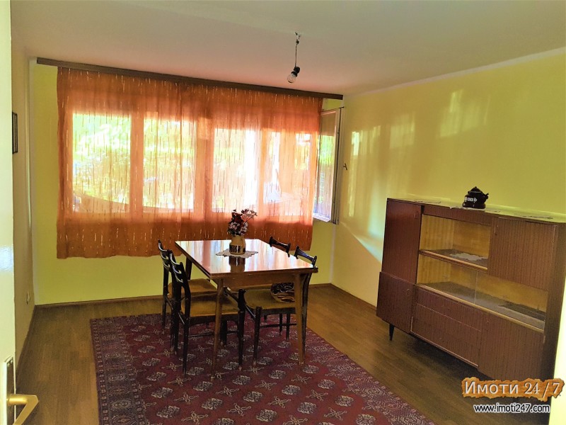 Prodavam stan vo Cento 53m2 so podrum 26 000 EUR