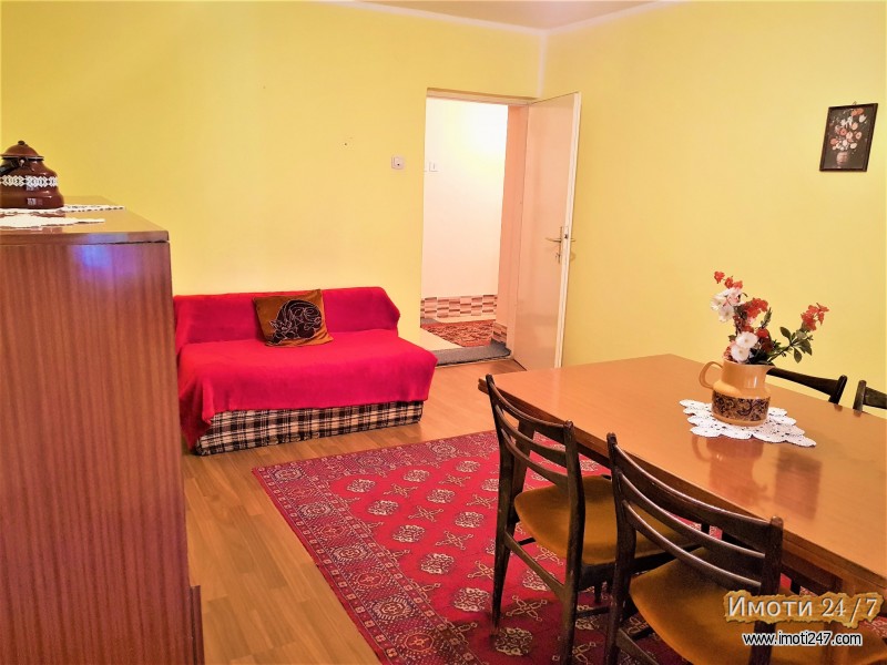 Prodavam stan vo Cento 53m2 so podrum 26 000 EUR